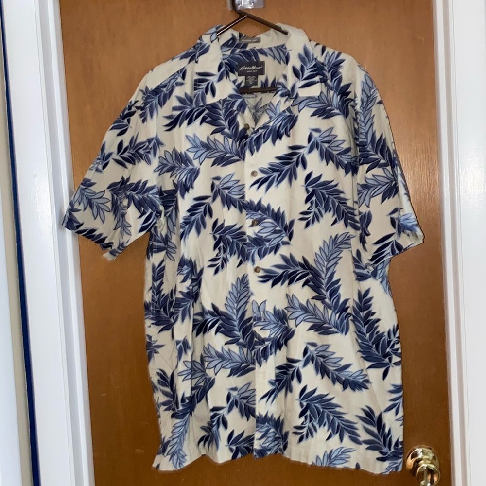 Eddie Bauer Mens short sleeve shirt size TXL button down linen
